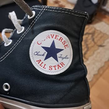 Converse Ayakkabının Kalitesizliği Ve Müşteri Hizmetlerine Ulaşamama Sorunu