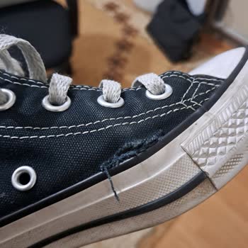 Converse Ayakkabının Kalitesizliği Ve Müşteri Hizmetlerine Ulaşamama Sorunu