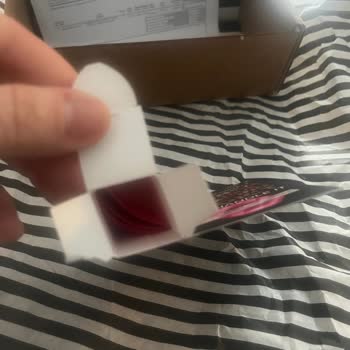 Sephora Sent an Empty Product Box – No Resolution Provided