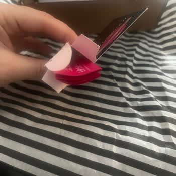 Sephora Sent an Empty Product Box – No Resolution Provided