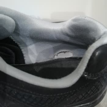 Skechers Shoes Ripped in 2 Months – No Support from Customer Service