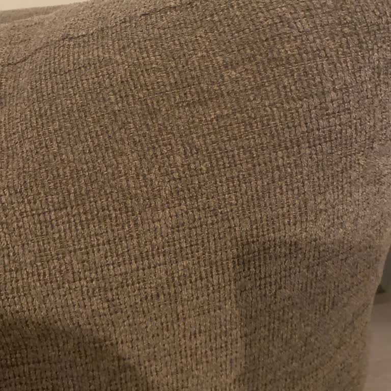 Alfemo Koltuk Takımı: Gıcırtılar Ve Kumaş Erimeleri