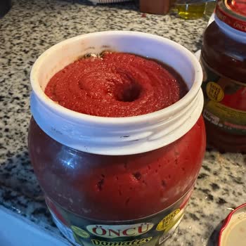 Öncü İndirimli Salçada Küf Şoku