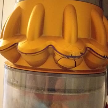 Dyson Süpürge Kalite Sorunu Ve Yüksek Servis Ücreti