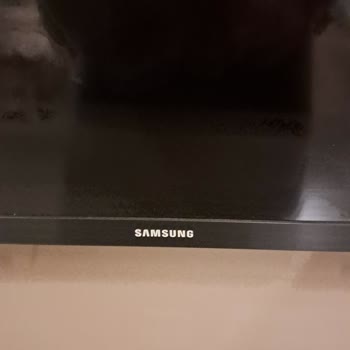 Samsung Televizyon İle Hayal Kırıklığı: Sürekli Kapanma Sorunu