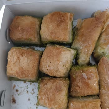Hacı Bozan Oğulları Bayat Baklava Şoku: Ramazan'da Hayal Kırıklığı