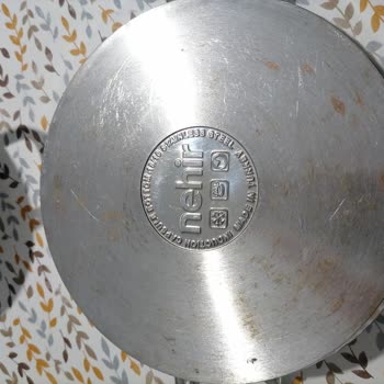 Paslanmaz Çelik Tencere Seti Paslanıyor