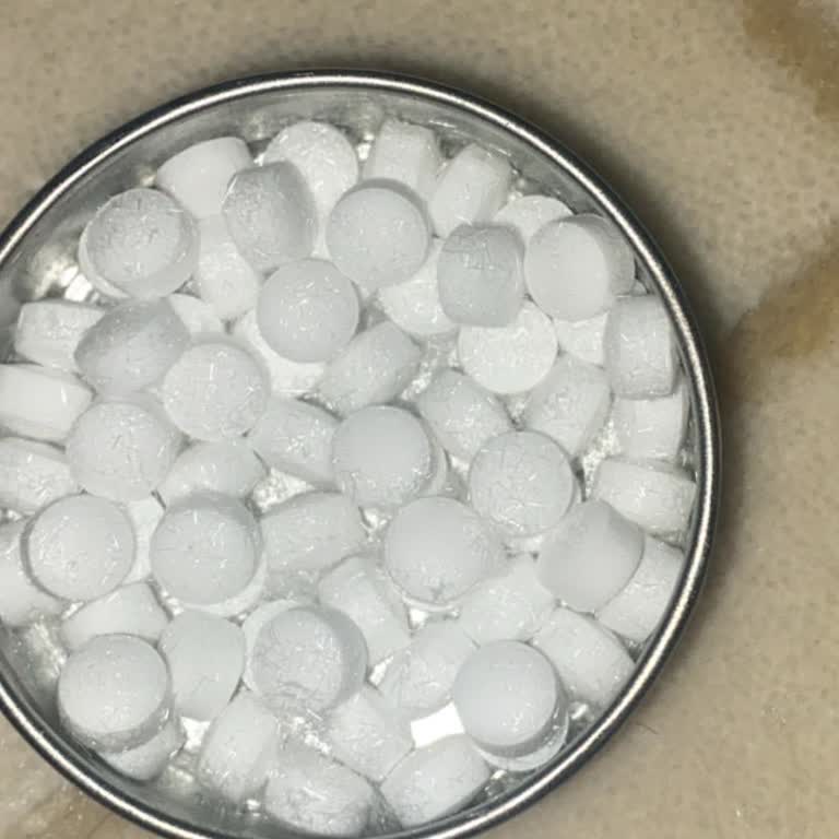 Areka Mint Şekerlerinde Tüylenme Sorunu