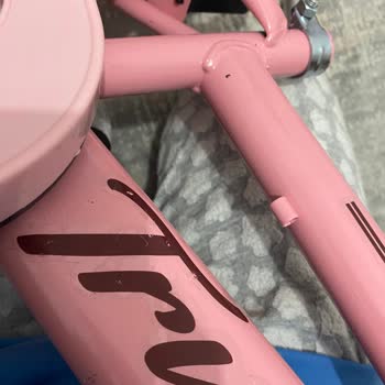 Marmara Züccaciye Boyası Dökülen Bisiklet: Renkler Ve Kurulum Kabusu