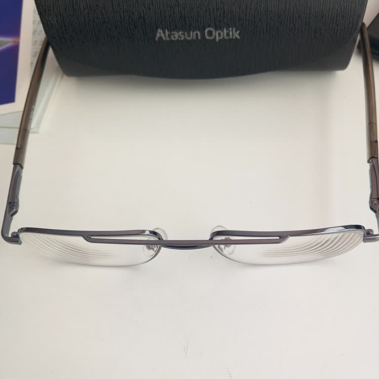 Atasun Optik'ten Aldığım Gözlükle Araç Kullanmak İmkansız