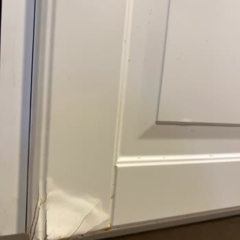 Mutfak Dolaplarında Kabaran Sorun