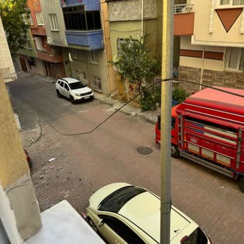 Tehlike Saçan Kabloya Çözüm Bekliyorum