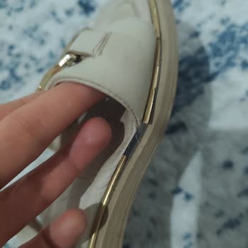 Greyder'den Aldığım Sandaletler Hızla Deforme Oldu