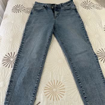 Mavi Jeans Pantolonlarında Sürekli Yırtılma Sorunu