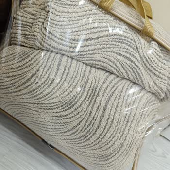 @zumrahome_koltukortusu Yanıltıcı Ürün Ve Saygısız Hizmet