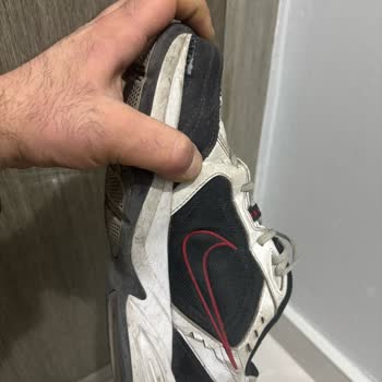 Nike Ayakkabı Kalitesizliği Ve Müşteri Hizmetleri Sorunu