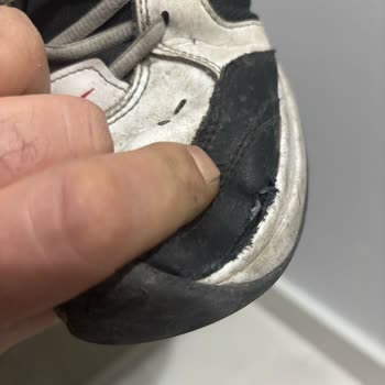 Nike Ayakkabı Kalitesizliği Ve Müşteri Hizmetleri Sorunu