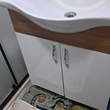 Koçtaş'tan Alınan Banyo Dolabında Soyulma Sorunu