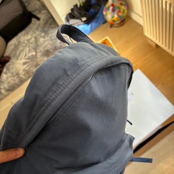 Tozlu Ve Solmuş Çanta Şikayeti