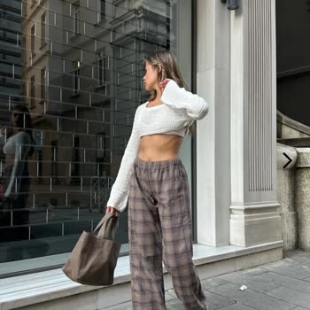 Görseldeki Pantolon, Gelen Pijama: İletişim Sıfır!