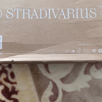 Stradivarius'tan Aldığım Ürünün İadesi İçin Yardım Bekliyorum