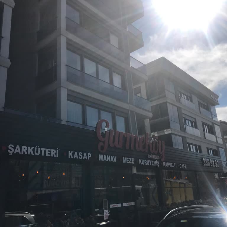 Müşteri Hizmetlerinde Asık Suratlılık Ve İlgisizlik