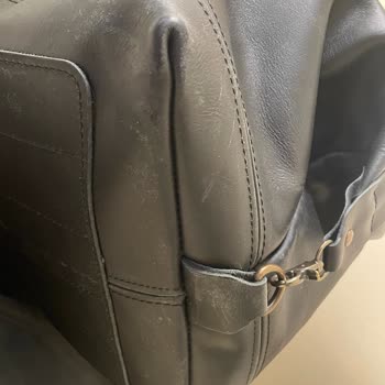 Kolektif Tasarım Beklenenden Uzun Teslimat Süresi Ve Kalitesiz Ürün