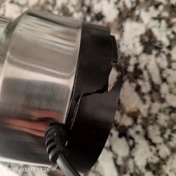 @bitiklakapimda Kahve Öğütücü Kırık Olarak Geldi