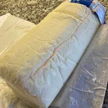 BİM'den Alınan Tereyağında Ekşi Koku Ve Renk Değişimi