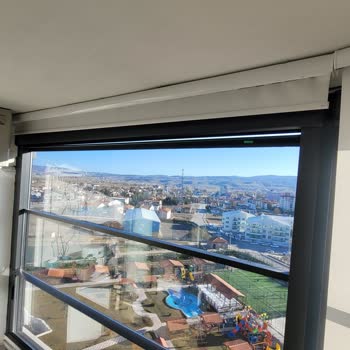 Albert Genau Giyotin Cam Balkon Sorunu: Pahalı Ve Sorunlu Tercih