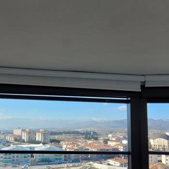 Albert Genau Giyotin Cam Balkon Sorunu: Pahalı Ve Sorunlu Tercih