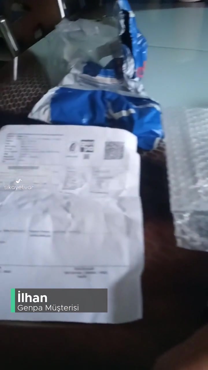 Genpa Servis Telefonuma Zarar Vererek Arka Kapağını Kırdı! videonun kapak resmi