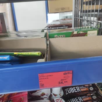 Raftaki Fiyat Kasada Değişiyor: BİM'de Müşteri Mağduriyeti