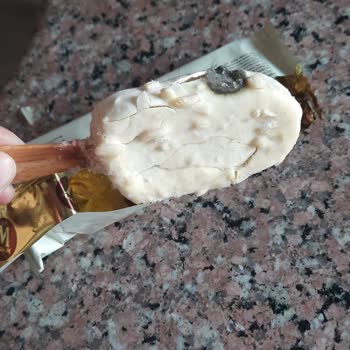Migros Sanal Market'ten Alınan Küflü Magnum Mini