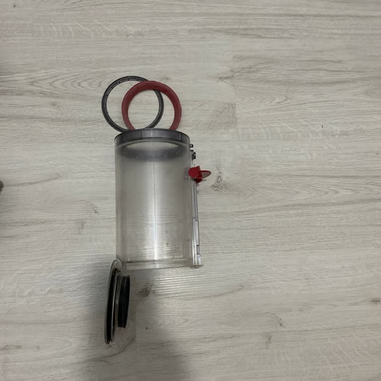 Dyson V11 Süpürge İle Bitmeyen Sorunlar: Toz Haznesi Ve Pil Problemleri