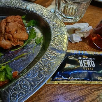 Rezervasyon Kabusu: Soğuk Yemekler Ve Eksik Hizmet