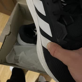 Garanti Sürecinde Hayal Kırıklığı: Adidas Ayakkabı Sorunu