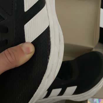 Garanti Sürecinde Hayal Kırıklığı: Adidas Ayakkabı Sorunu