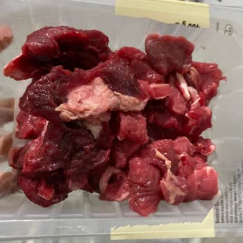 Kuşbaşı Et Ürününde Bozuk Parçalar