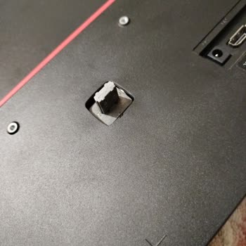 Monitör Askı Aparatı Uyum Sorunu