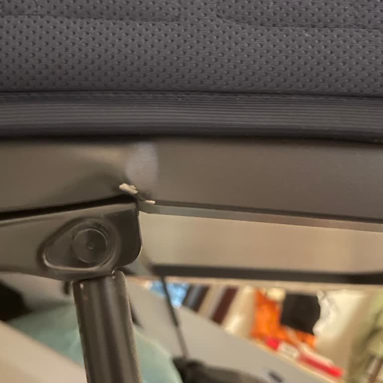 Vivense Yatak Baza Sorunu: Yamulma Ve İlgisizlik