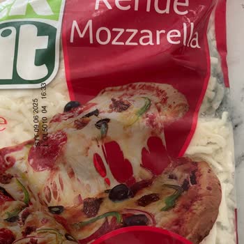 Son Kullanım Tarihi Geçmemiş Peynirde Küf Şoku