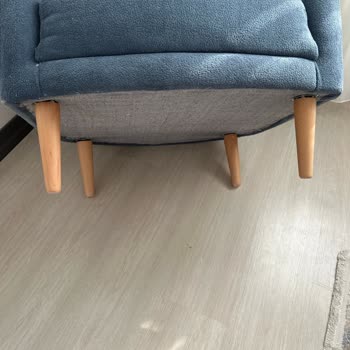 Kusurlu Koltuk Takımı Ve Yetersiz Müşteri Hizmeti