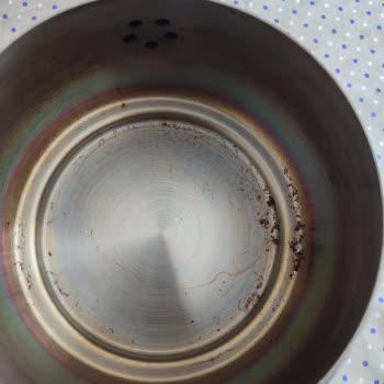 Paslanmaz Çelik Çaydanlık Paslandı: Emsan Ve BİM Arasında Mağduriyet