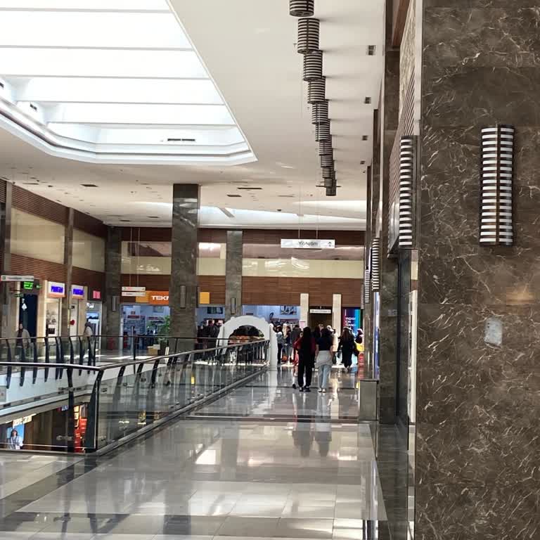 Emekçi Kadınlar Gününde Çiçek Ayrımcılığı