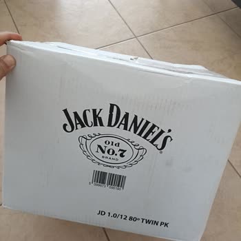 Yanlış Paketleme: Semaver Yerine Viski Kutusu