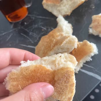 Cevizli Fırın & Cafe Çiğ Kalan Ramazan Pidesi Hayal Kırıklığı