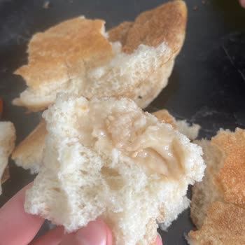 Cevizli Fırın & Cafe Çiğ Kalan Ramazan Pidesi Hayal Kırıklığı