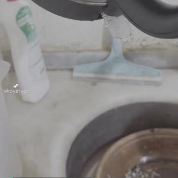 Altus Kettle Su Akıtıyor Yan Yatırınca, İçindeki Su Boşalıyor!