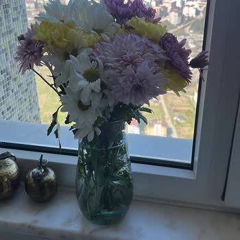 Ethemcicekevi.com Sipariş Verdiğim İki Çiçeğin İkisi De Fotoğraftan Çok Farklı